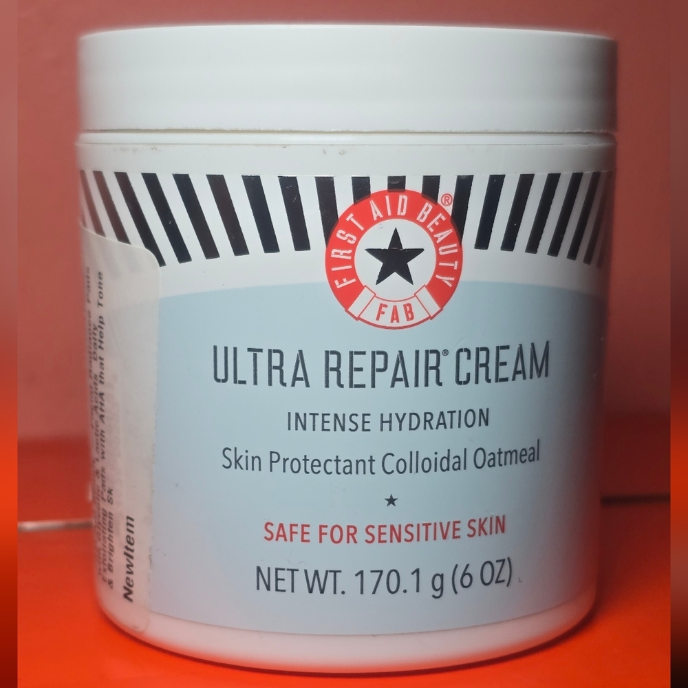 First Aid Beauty Ultra Repair Cream - Blue and Red Packaging